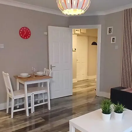 Modern 1bdr At St Stephen Lejlighed Dublin